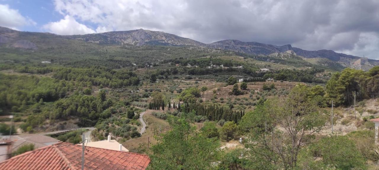 Apartamento La Coveta De Guadalest Ngoại thất bức ảnh