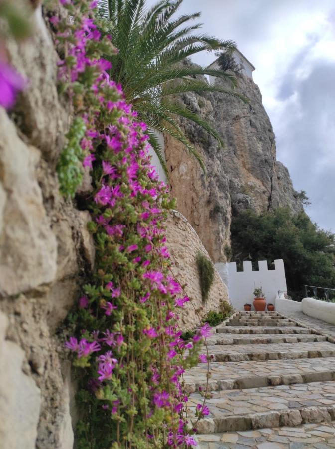 Apartamento La Coveta De Guadalest Ngoại thất bức ảnh